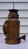 100_2481lantern1b.jpg (17985 bytes)